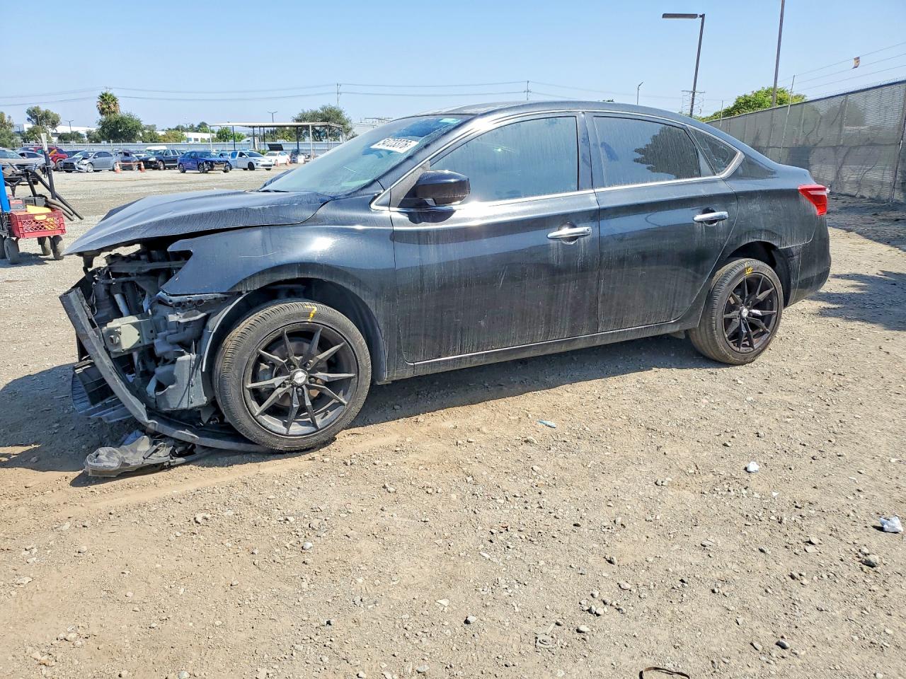 Salvage Nissan Sentra Image