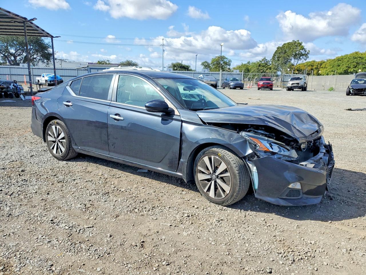 Nissan Altima Sv