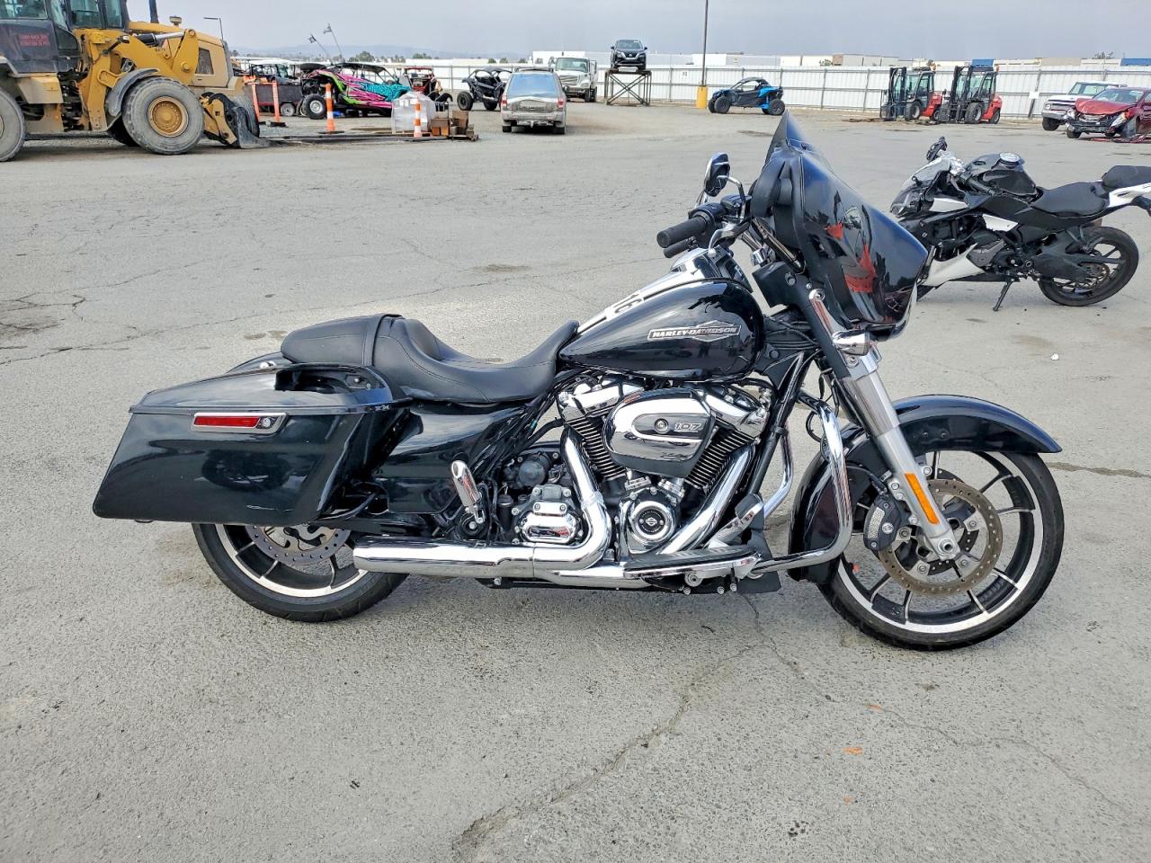 2023 Harley-Davidson Fl 1HD1KBC26PB******