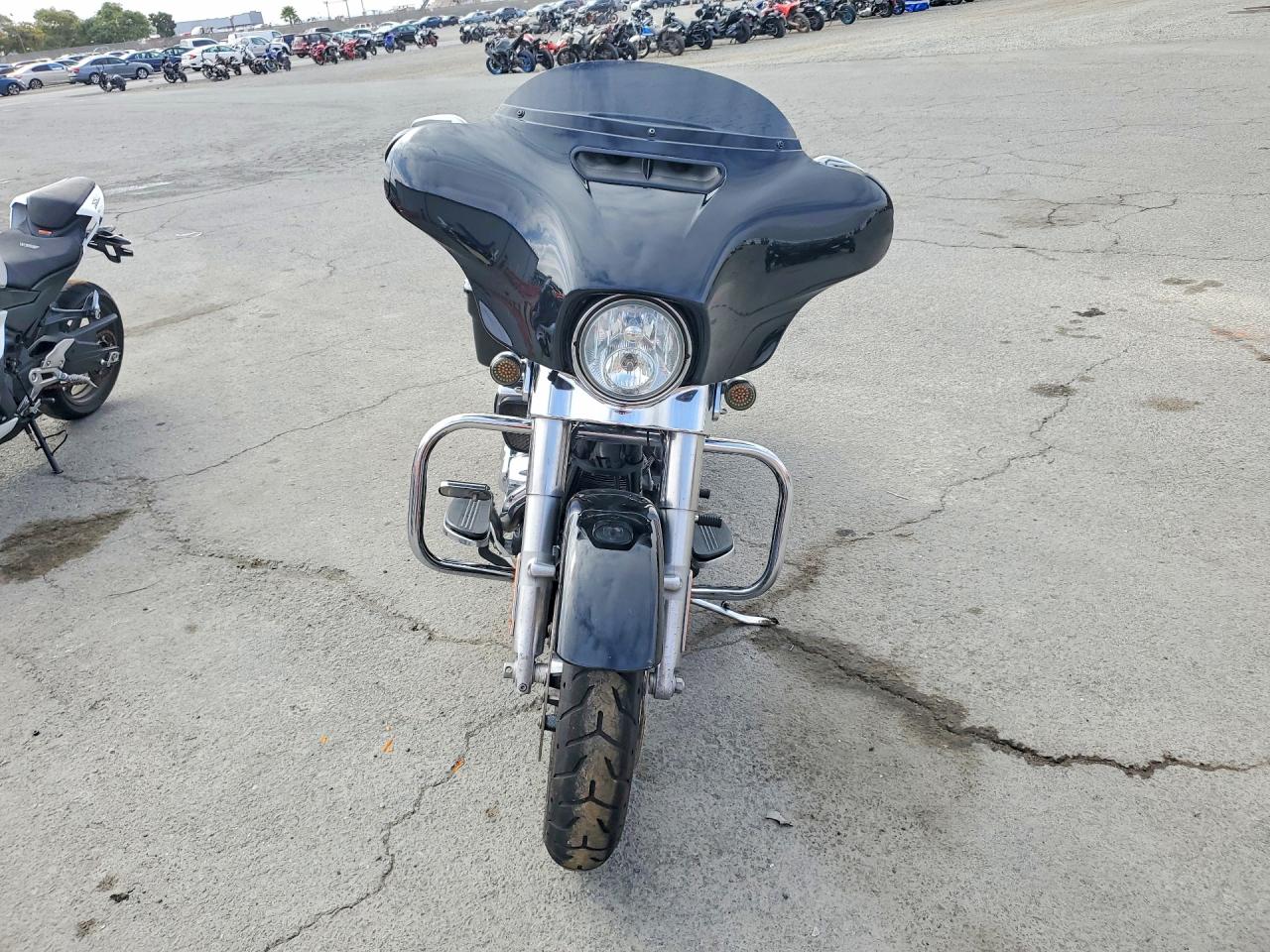 Harley-Davidson Fl