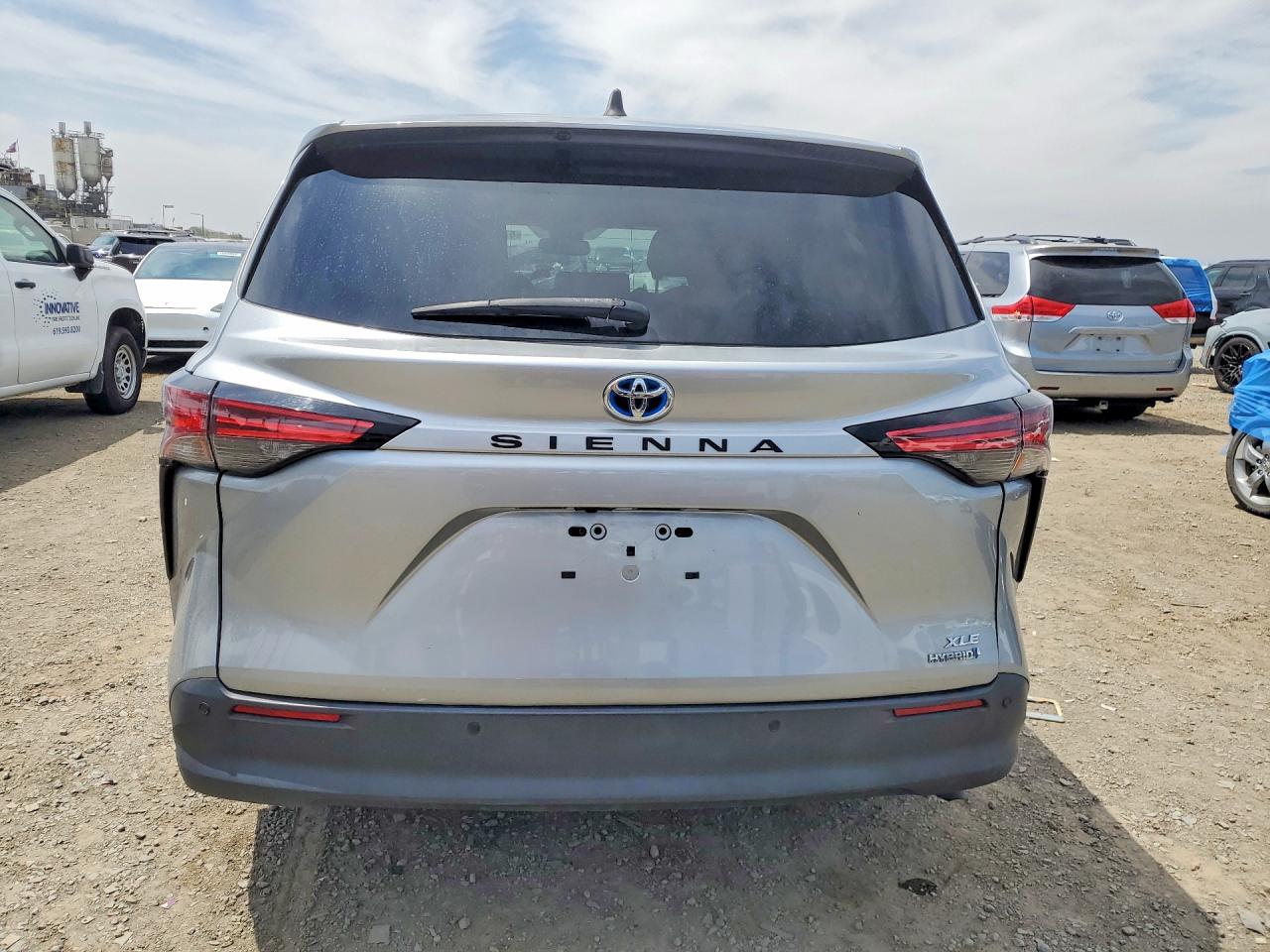 Toyota Sienna Xle