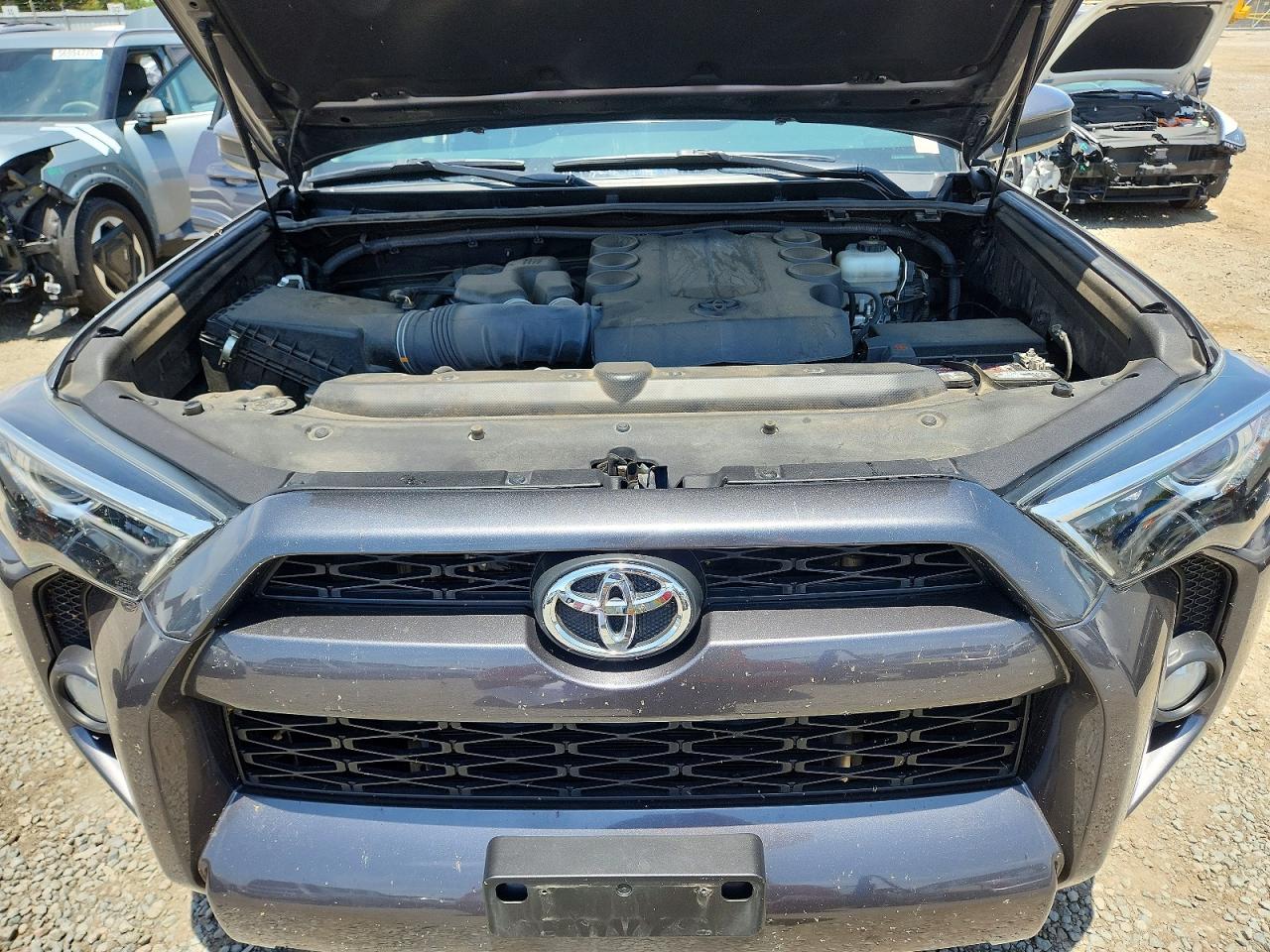 Toyota 4Runner Sr5