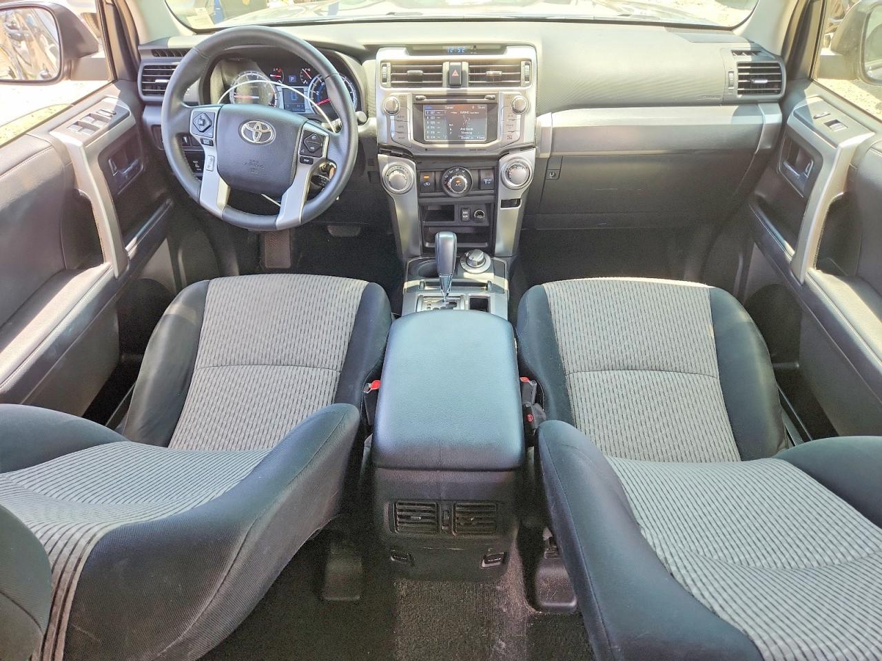 Toyota 4Runner Sr5