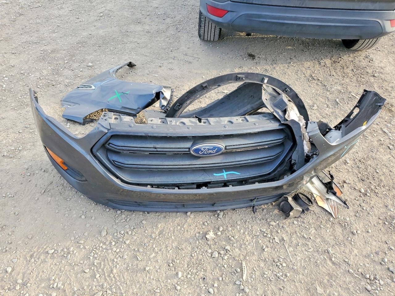 Ford Escape S