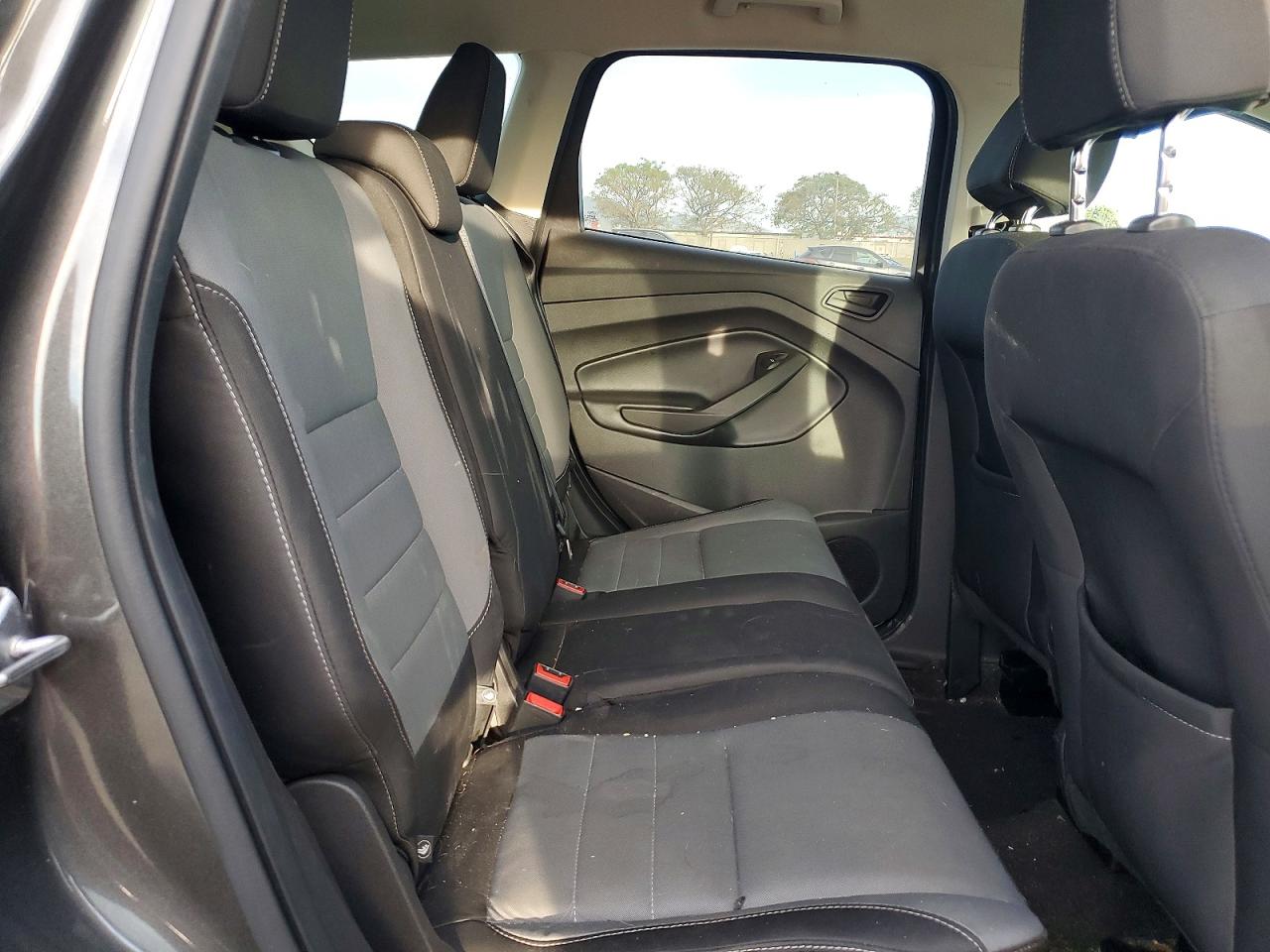 Ford Escape S