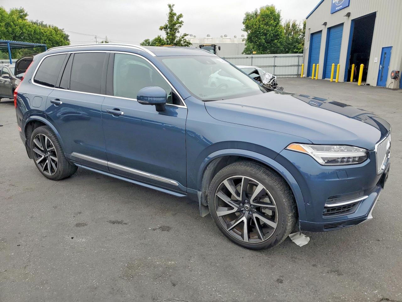 Volvo XC90 T8