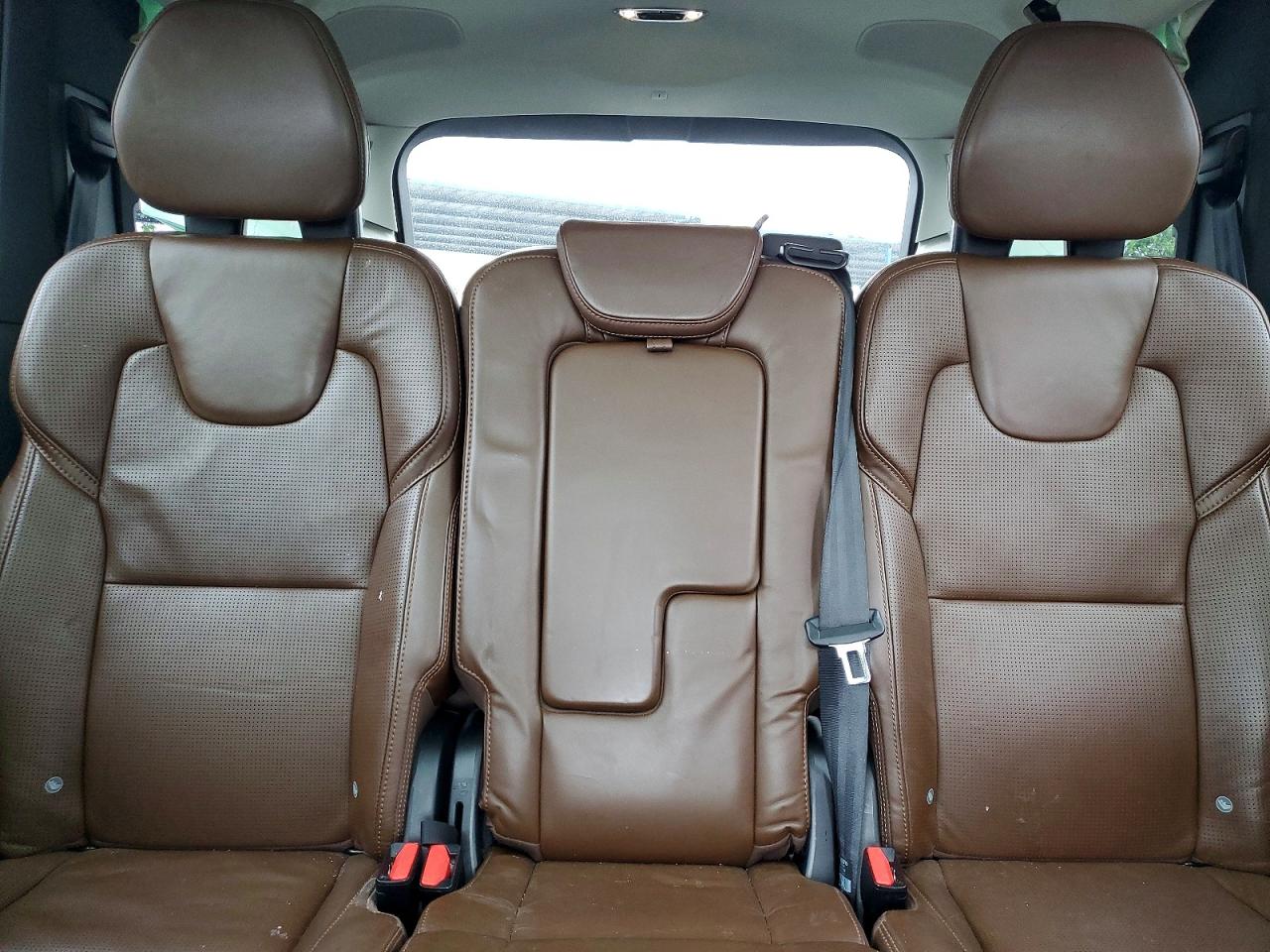 Volvo XC90 T8
