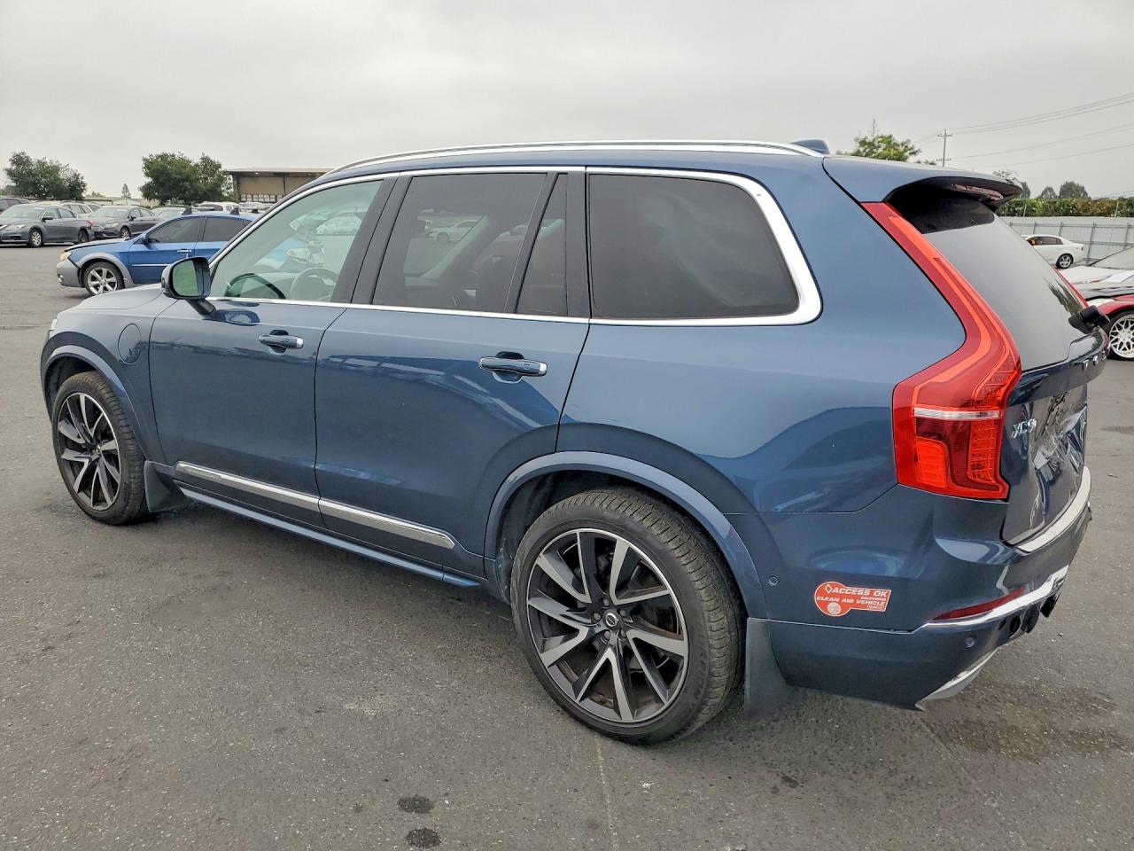 Volvo XC90 T8