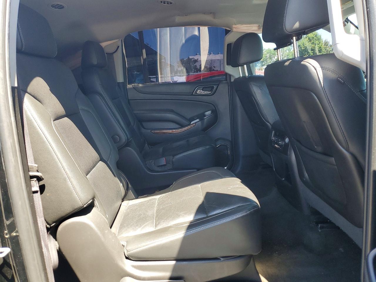 Chevrolet Suburban K1500 Ltz