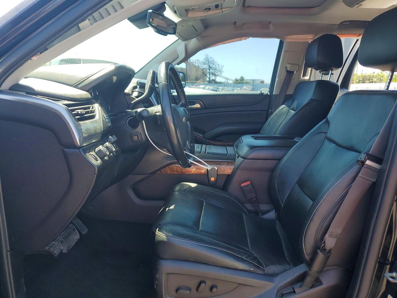 Chevrolet Suburban K1500 Ltz