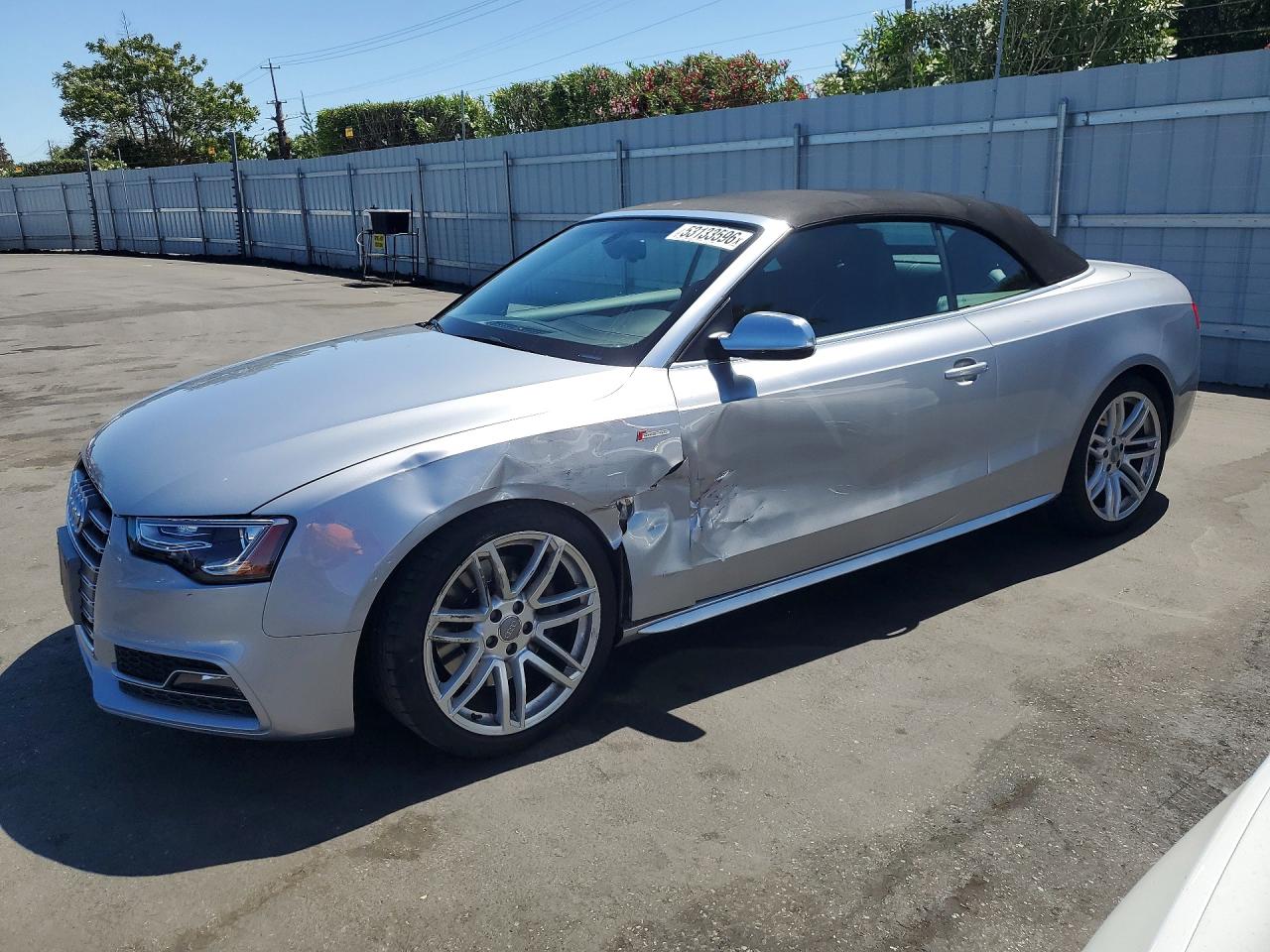 Salvage Audi S5 Image