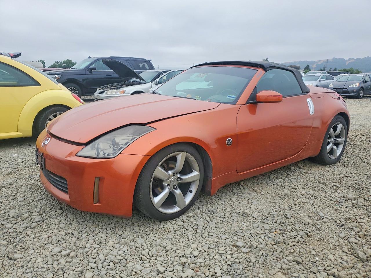 Salvage Nissan 350Z Image