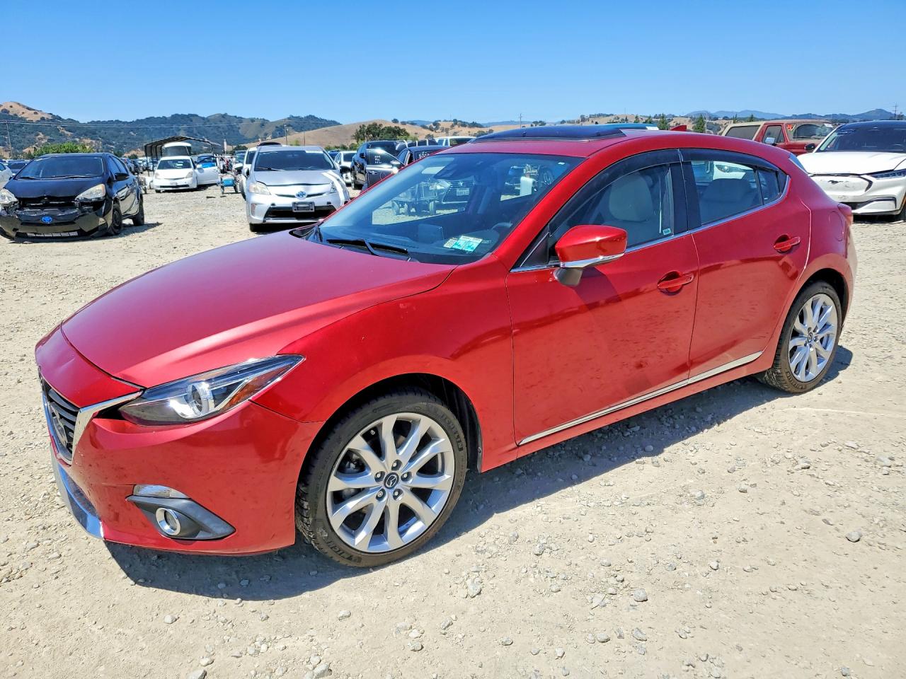 Salvage Mazda 3 Image