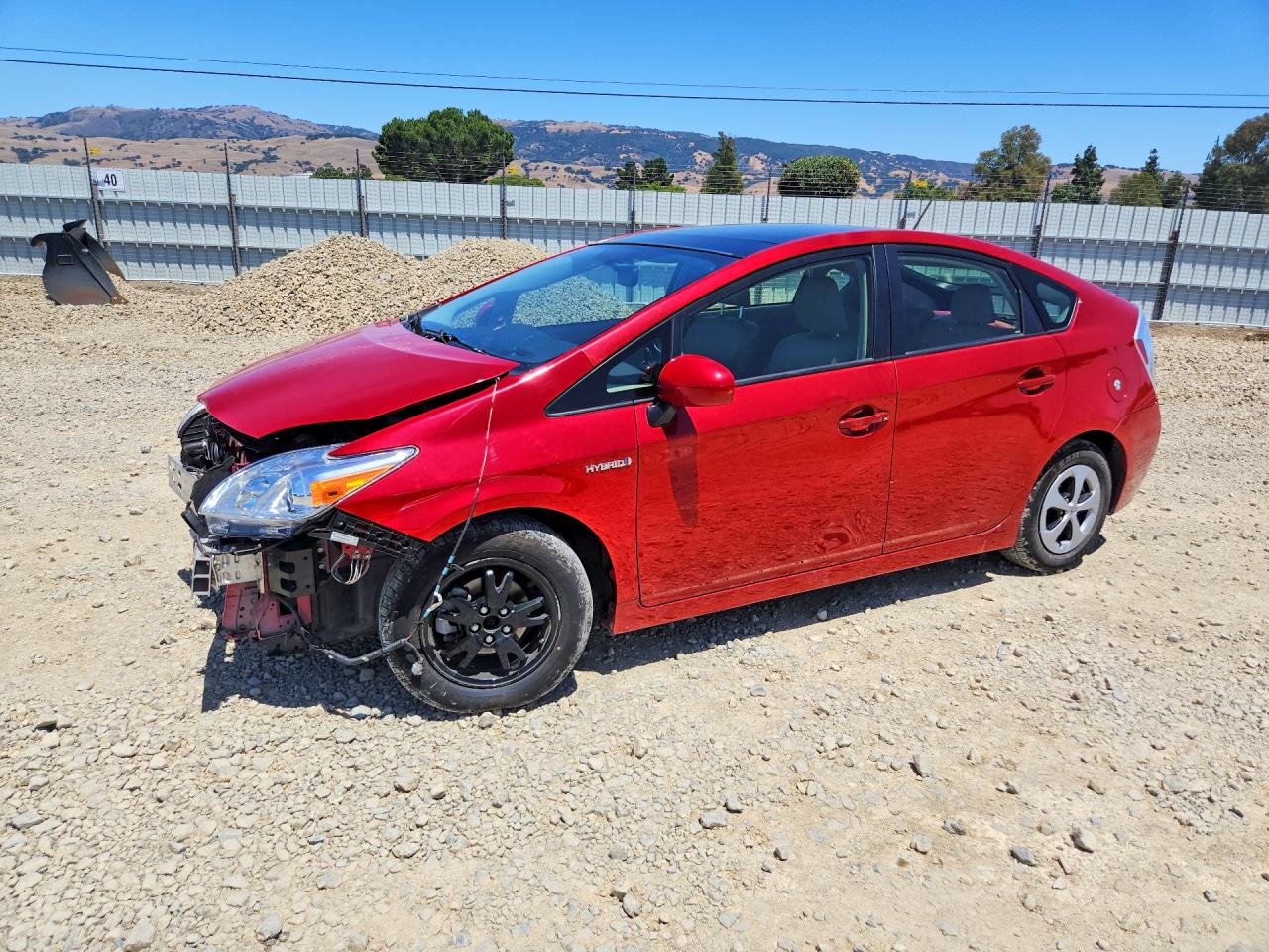 Salvage Toyota Prius Image
