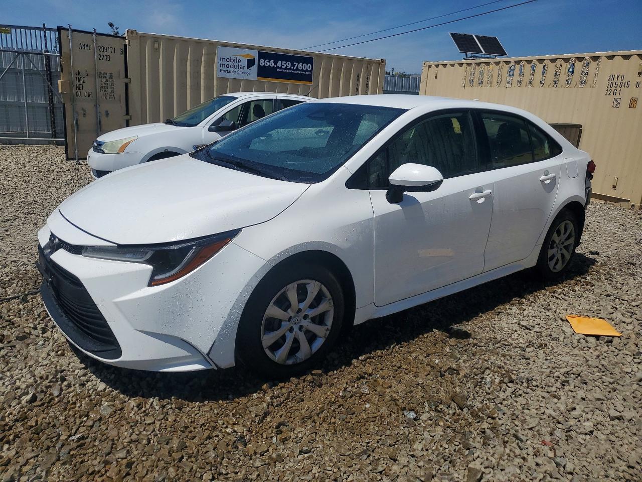 Salvage Toyota Corolla Image