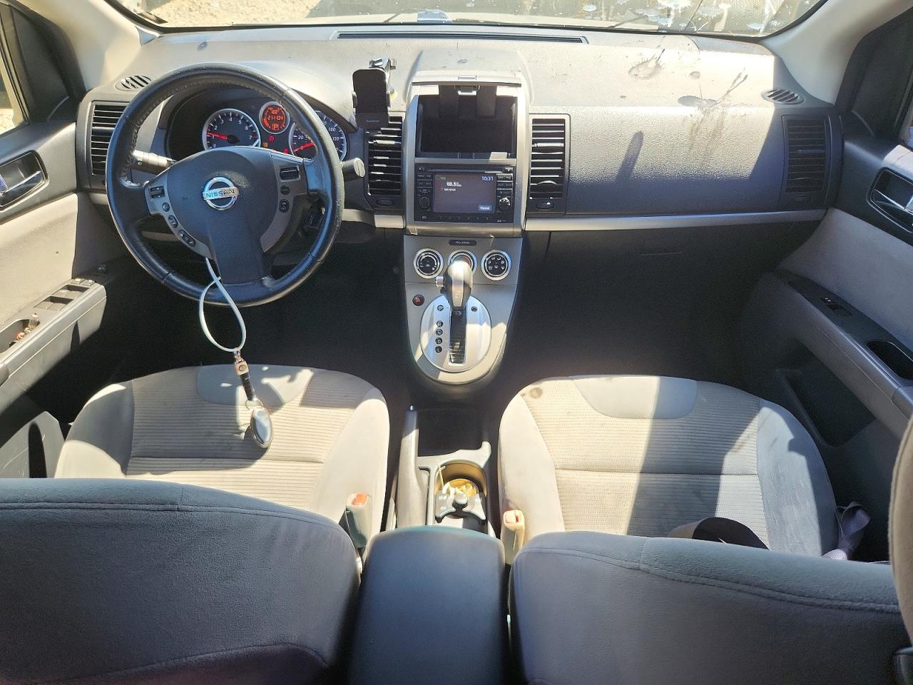 Nissan Sentra 2.0