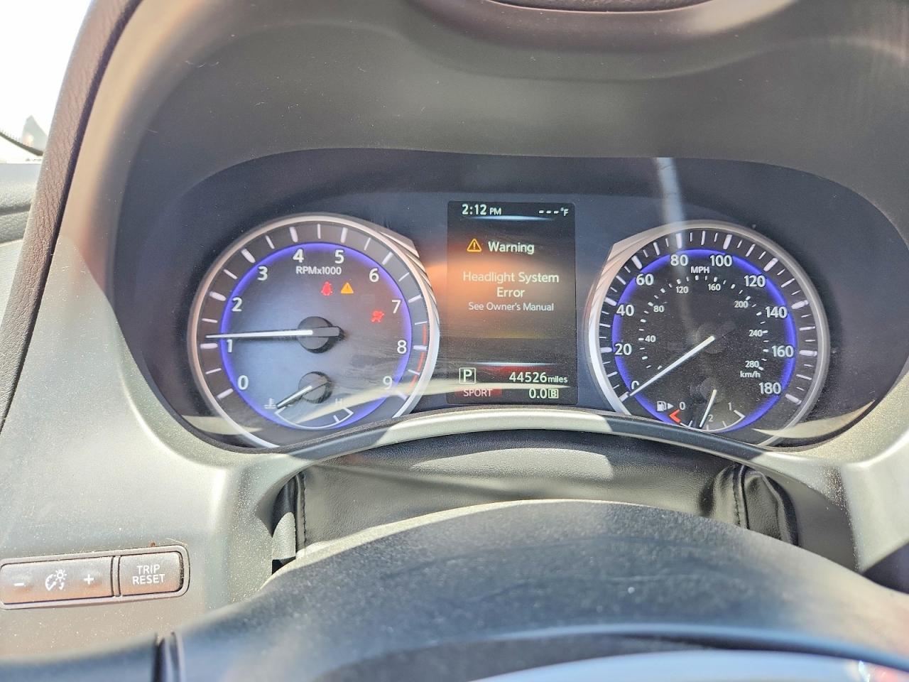 INFINITI Q50 Sport