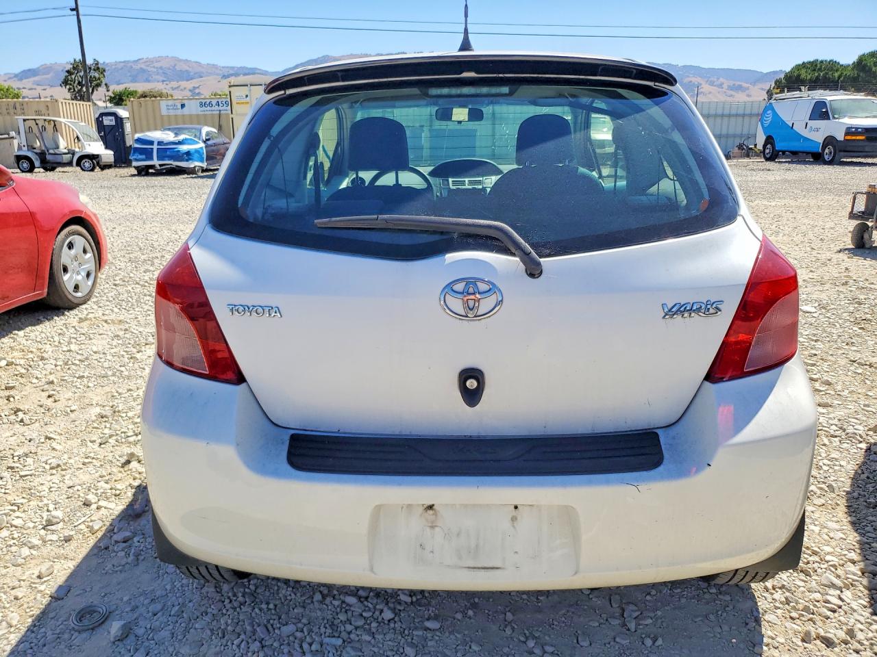 Toyota Yaris Base