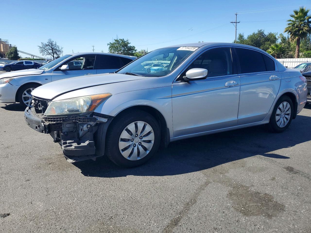Salvage Honda Accord Image