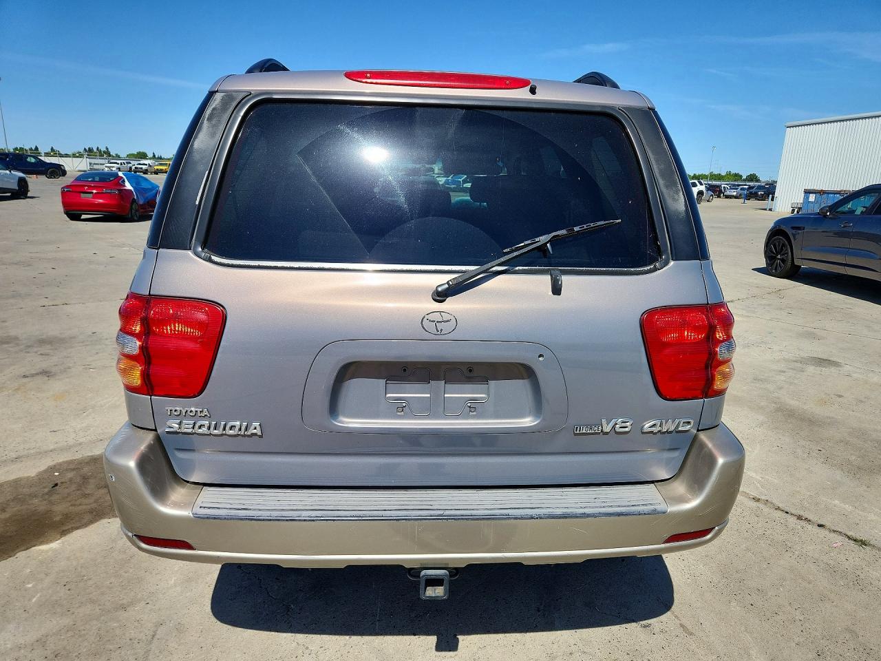 Toyota Sequoia Sr5