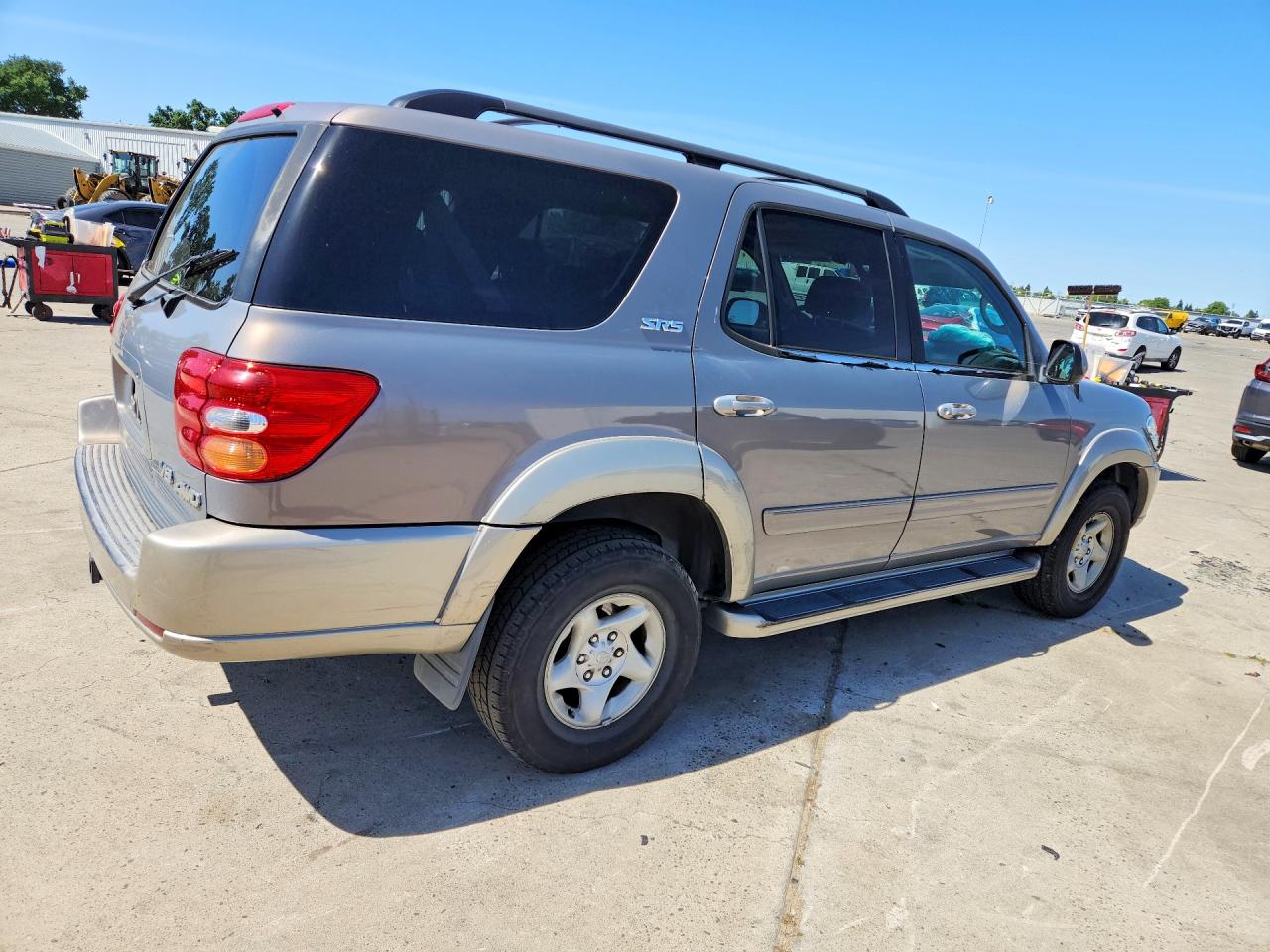 Toyota Sequoia Sr5