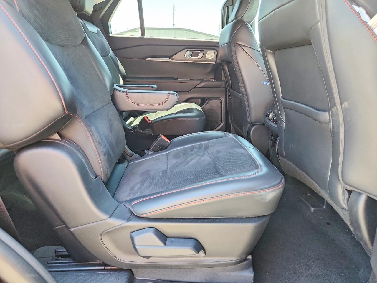 Ford Explorer St