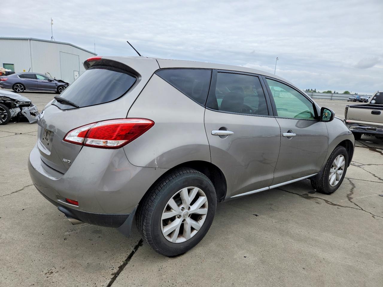 Nissan Murano S