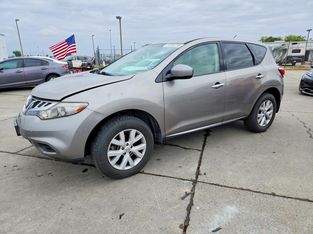 Salvage Nissan Murano Image