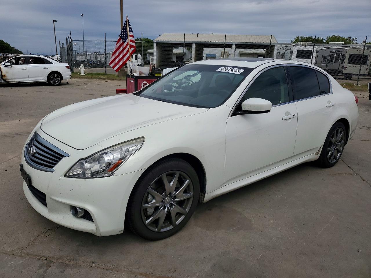Salvage INFINITI G37 Image