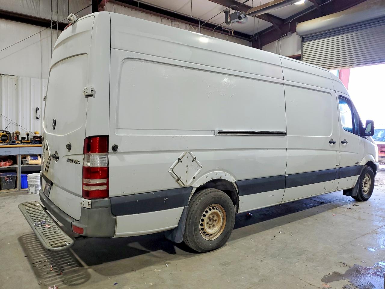 Mercedes-Benz Sprinter 2500