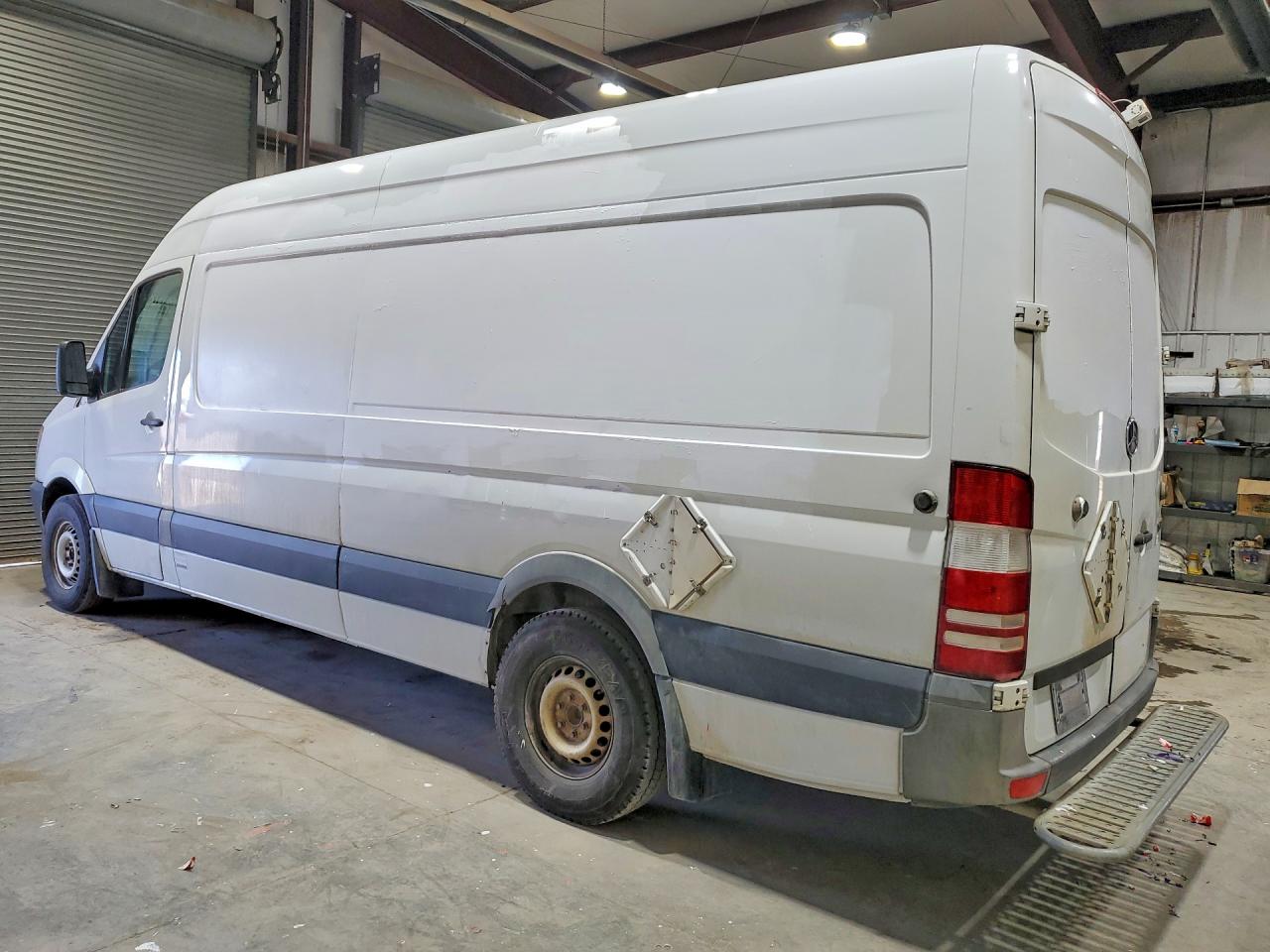 Mercedes-Benz Sprinter 2500