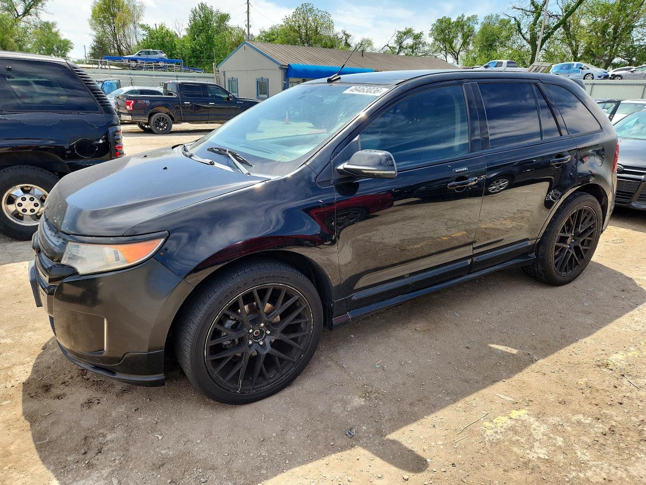 Salvage Ford Edge Image