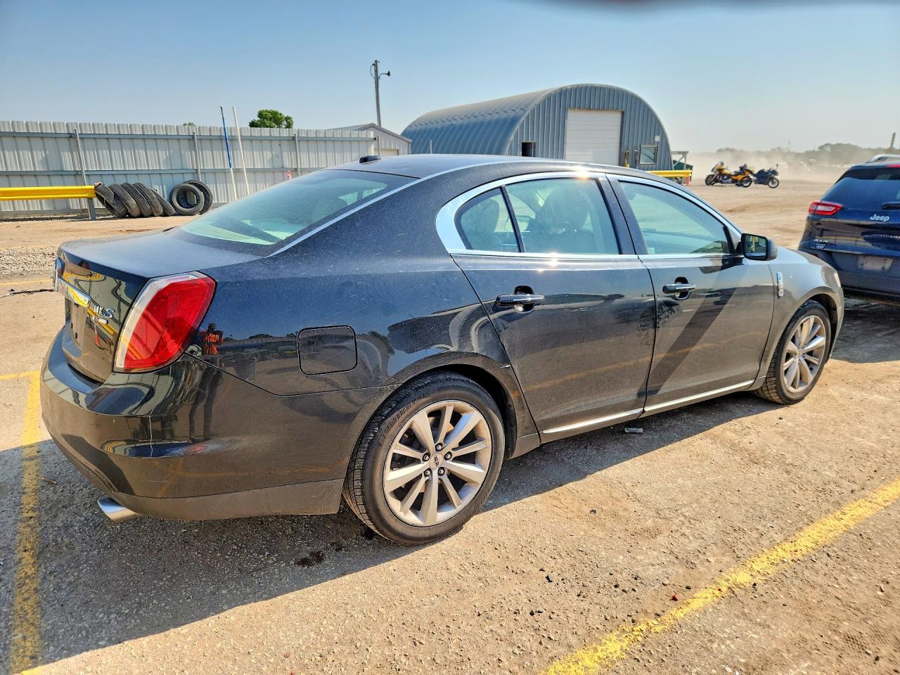 Lincoln MKS