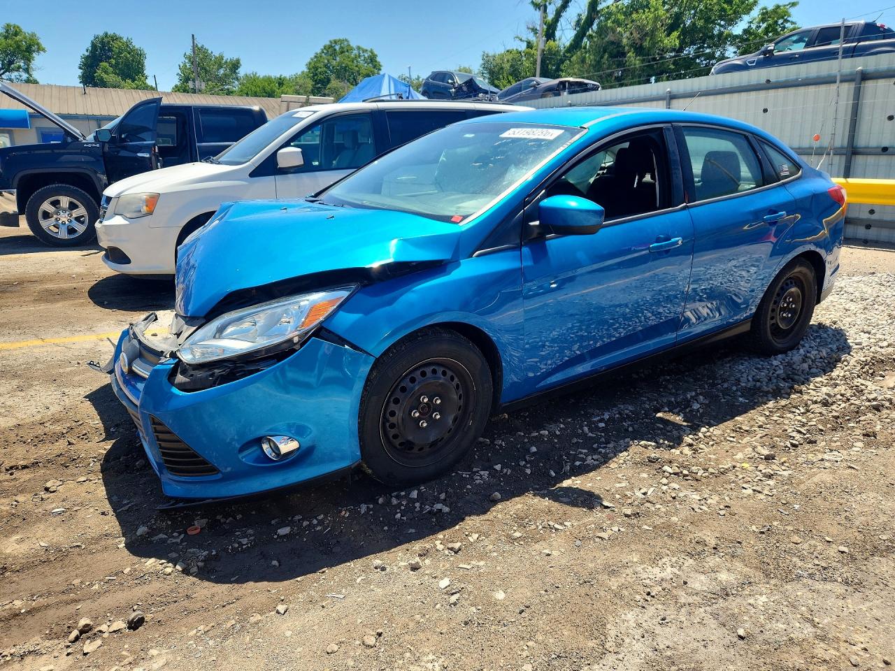 Salvage Ford Focus Image