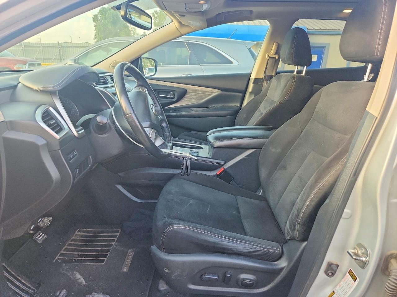 Nissan Murano Sv