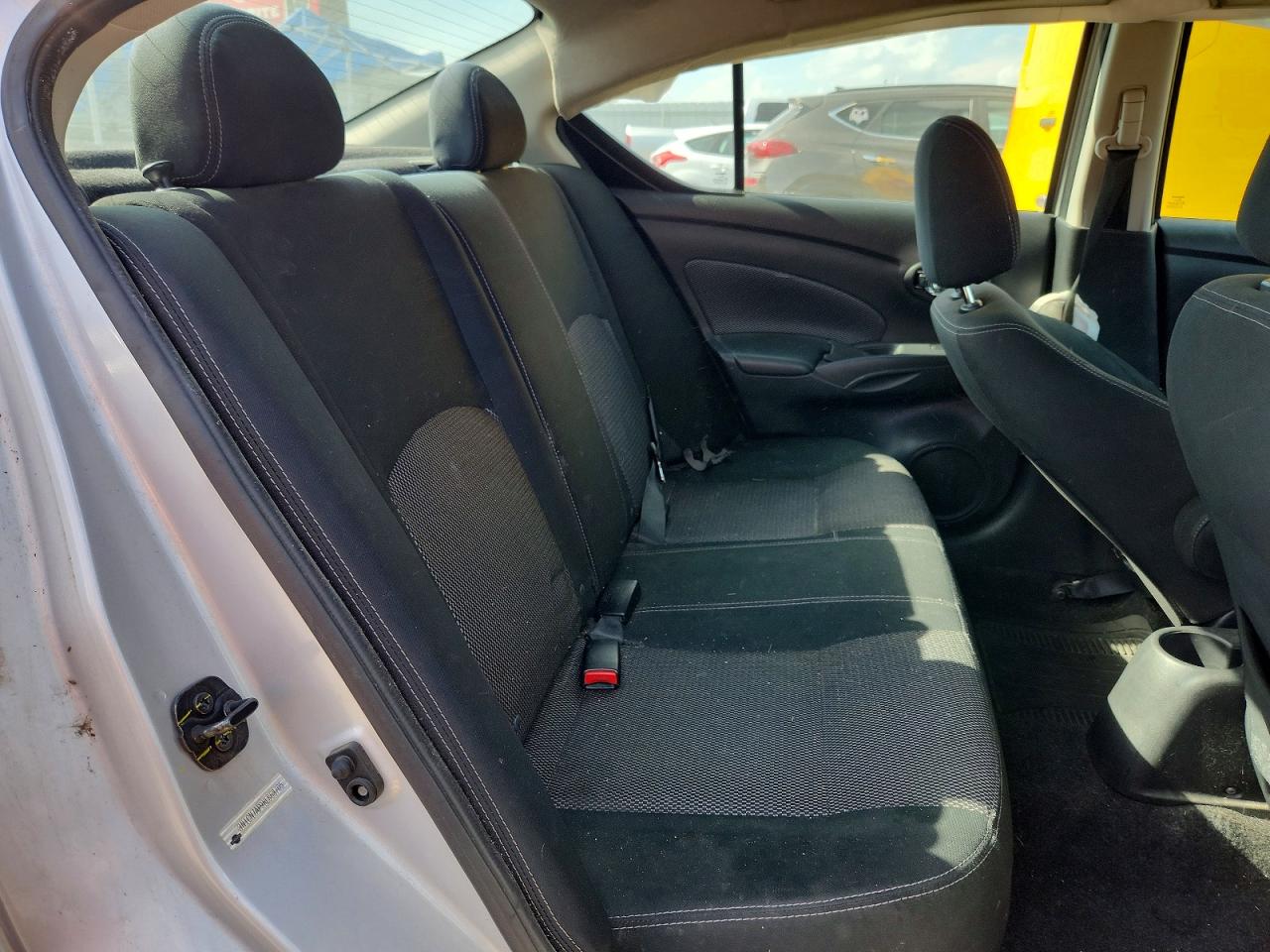 Nissan Versa Sv