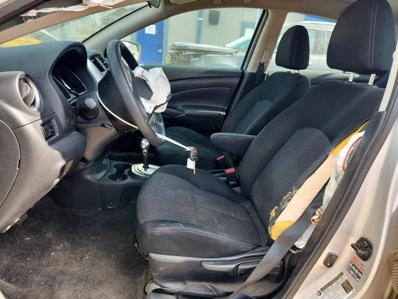 Nissan Versa Sv