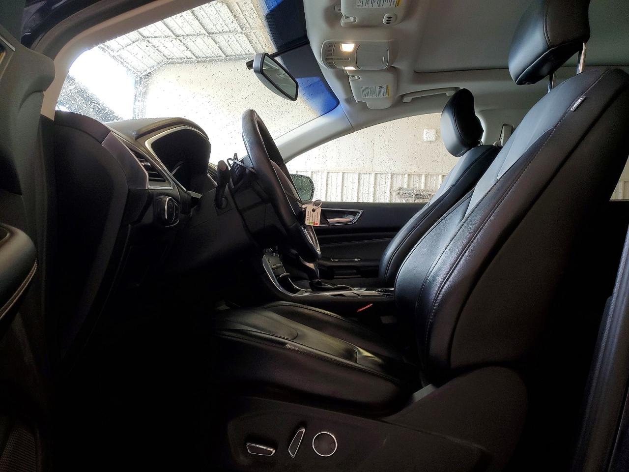 Ford Edge Titanium