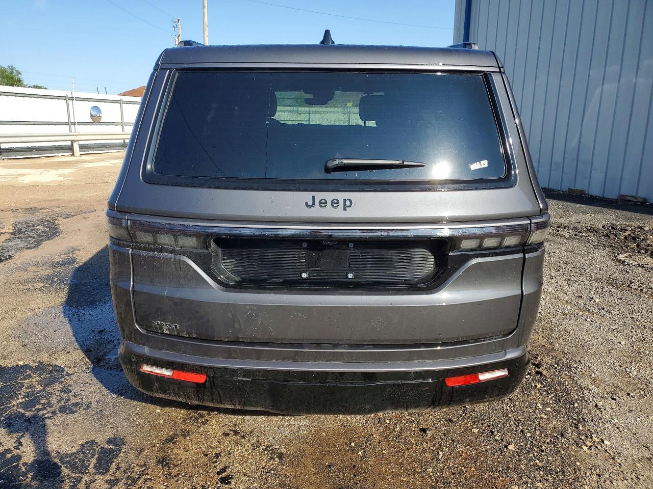 Jeep Grand Wagoneer L Series I