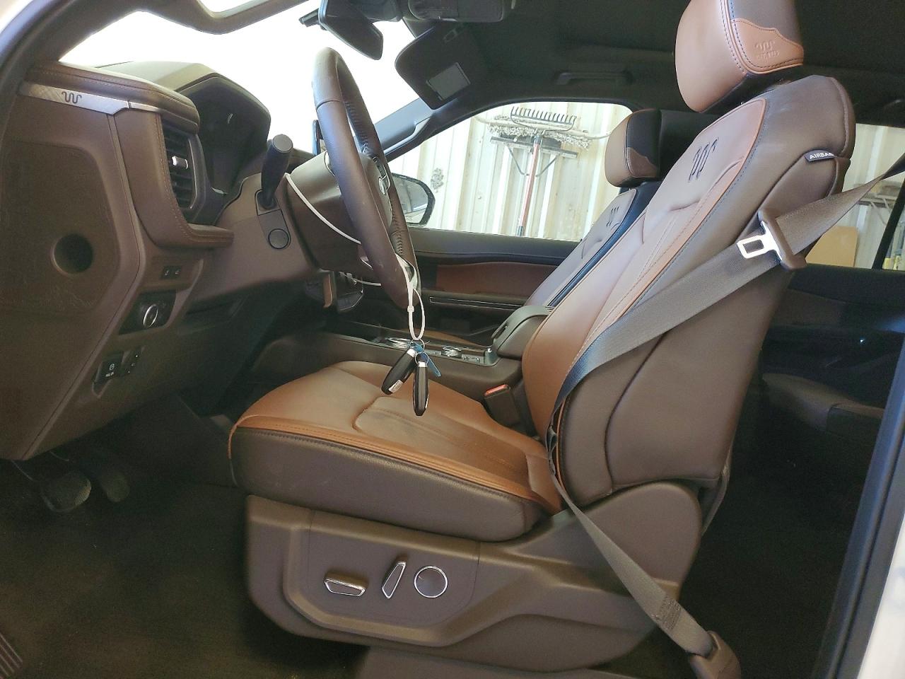 Ford Expedition King Ranch
