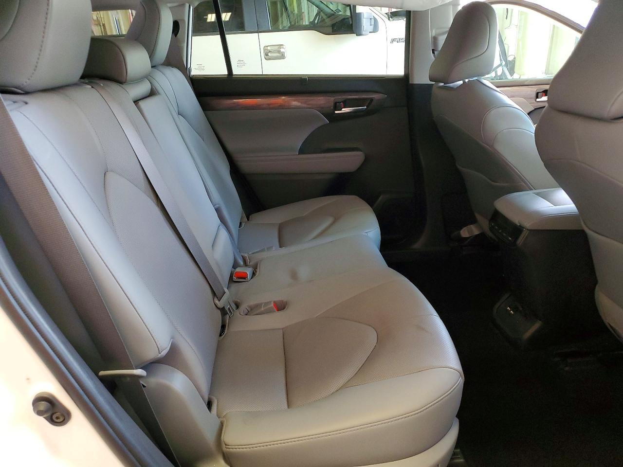 Toyota Highlander Limited