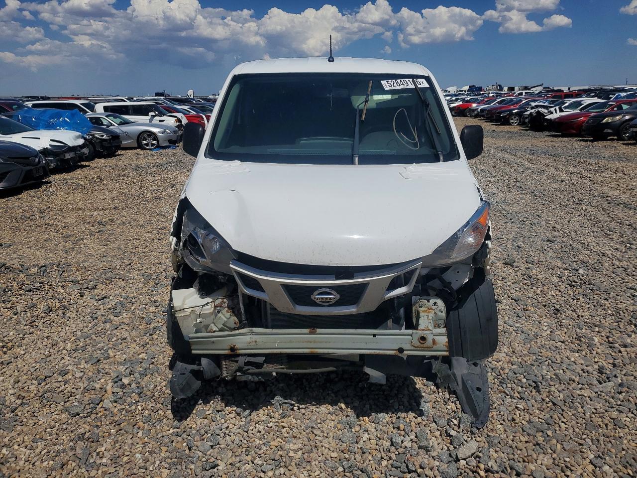 Nissan Nv S