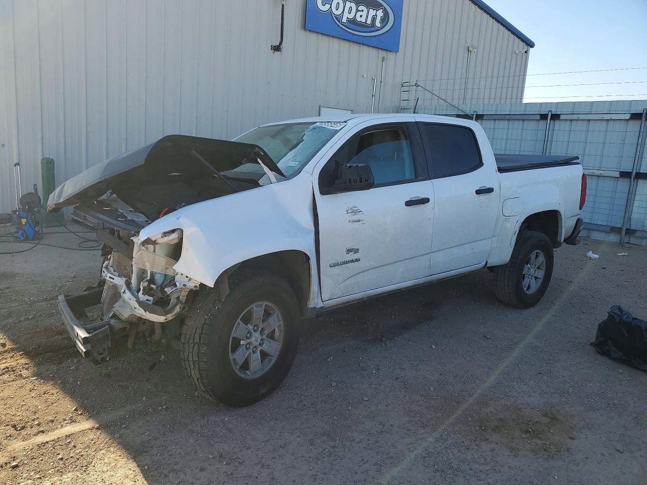 Salvage Chevrolet Colorado Image