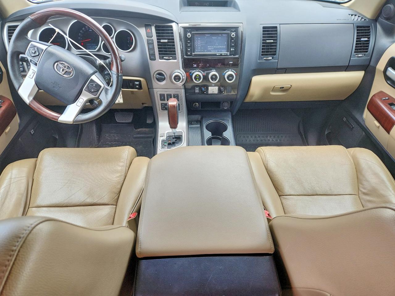 Toyota Sequoia Platinum