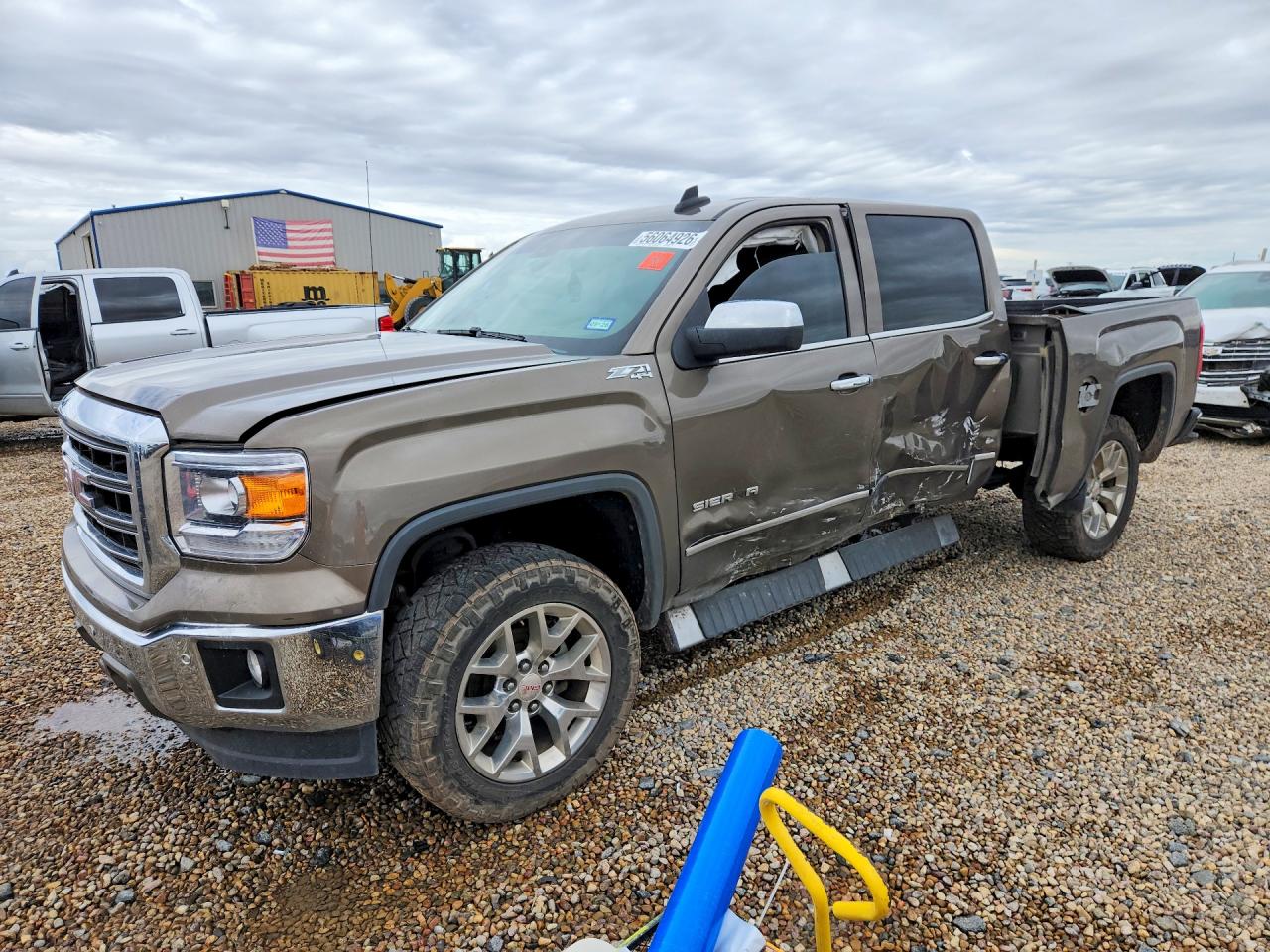 Salvage GMC Sierra Image