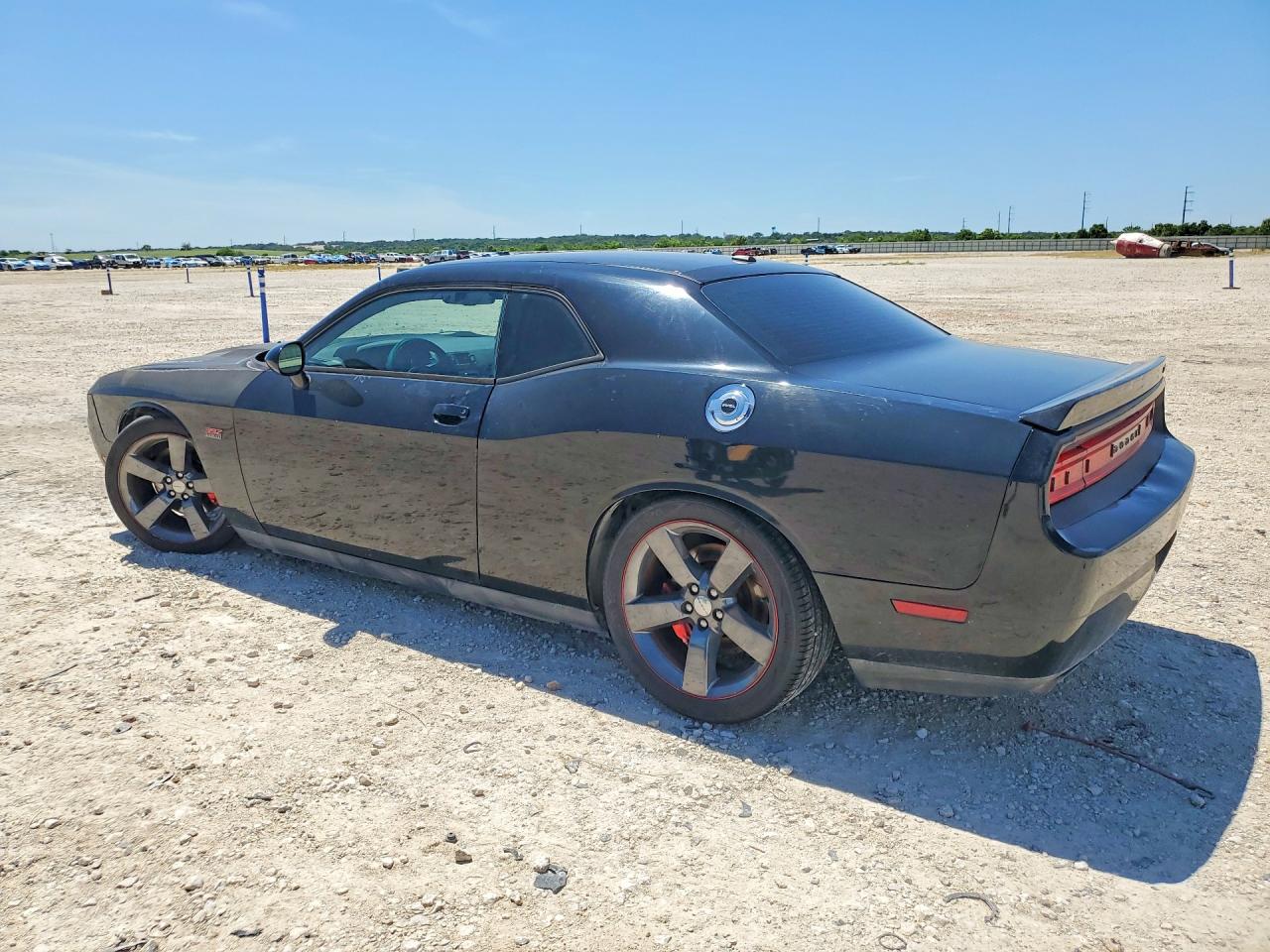 Dodge Challenger Srt-8