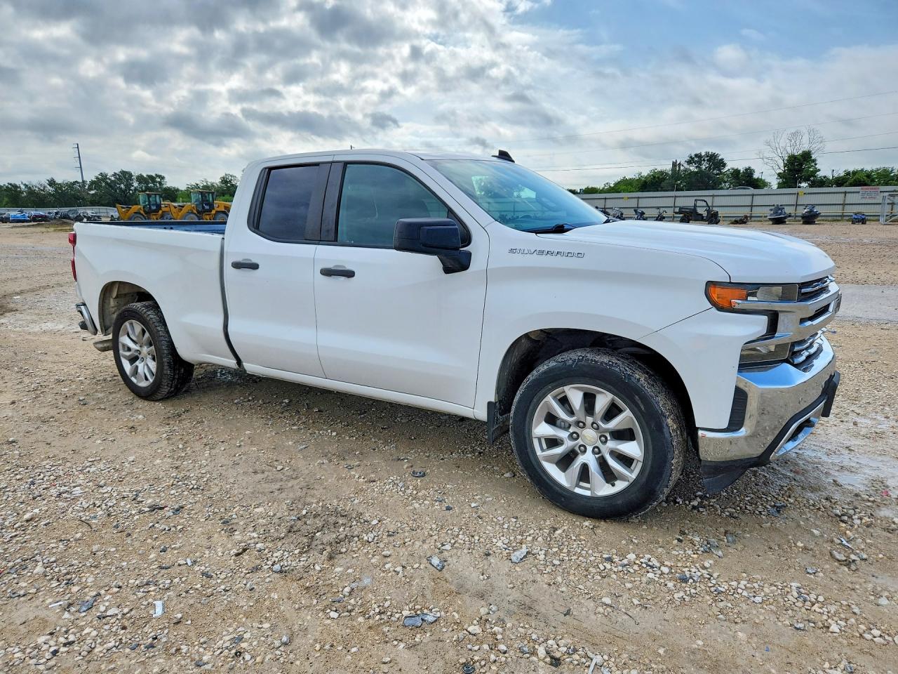 Chevrolet Silverado C1500 Custom
