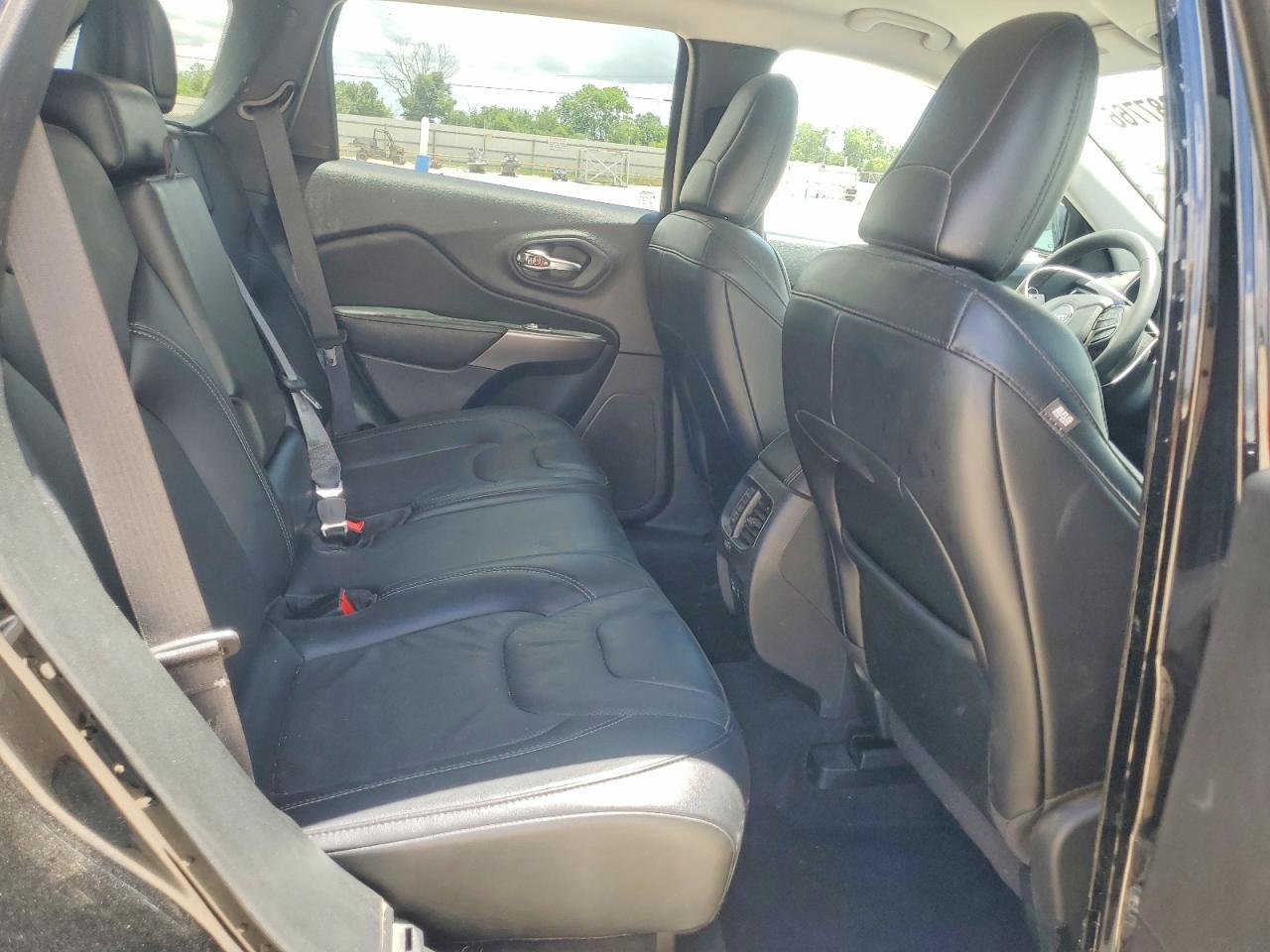 Jeep Cherokee Latitude Lux