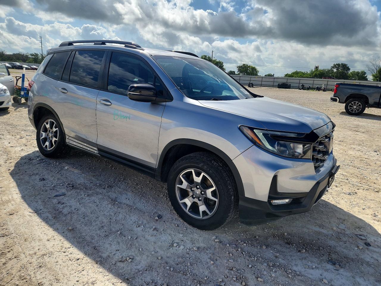Honda Passport Trail Sport