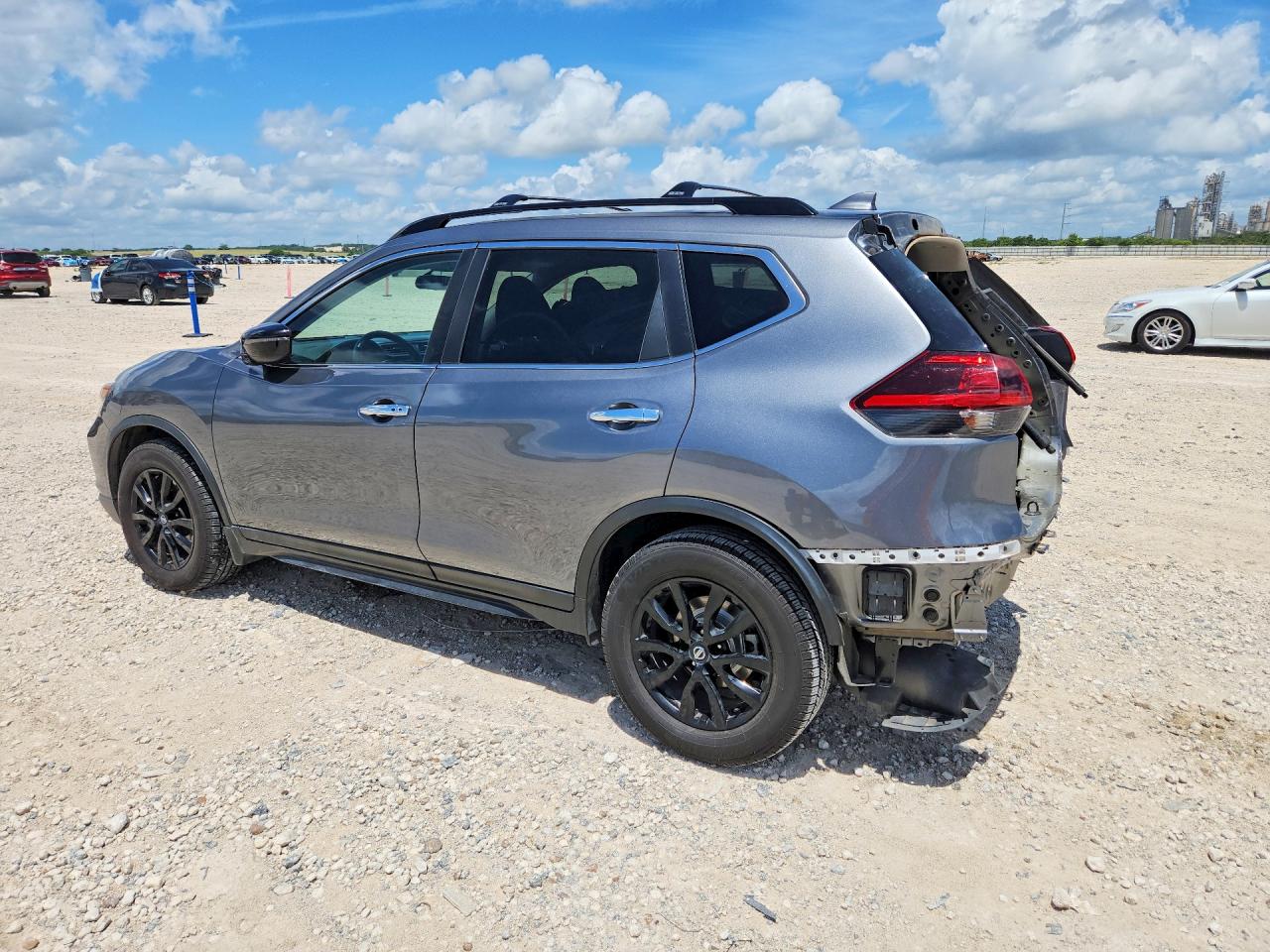 Nissan Rogue Sv